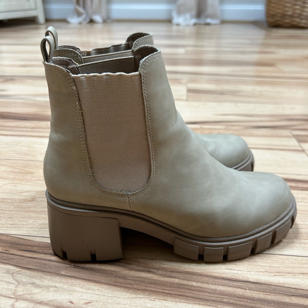 Madden Girl women’s boots